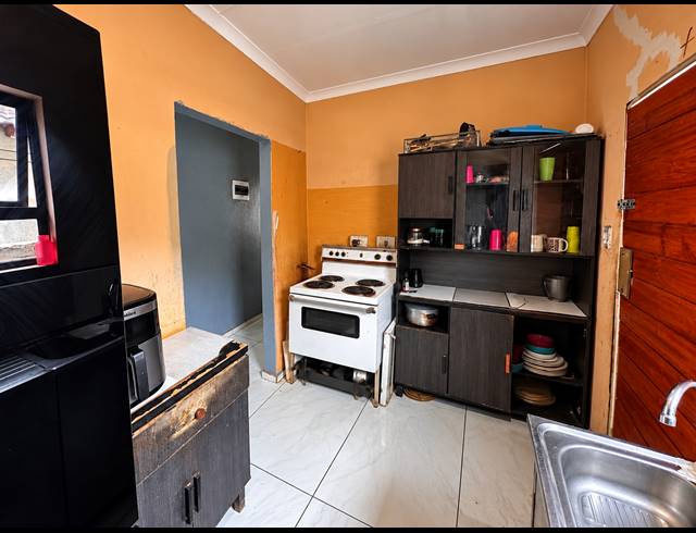 3 BEDROOM HOUSE FOR SALE IN VANDERBIJLPARK CW 6